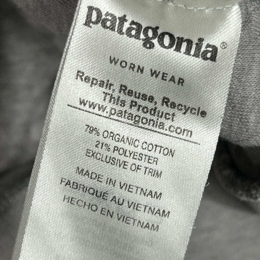 Patagonia Sweatshirt Womens Medium Gray Quilted Worn Wear Pullover STY25310FA18
